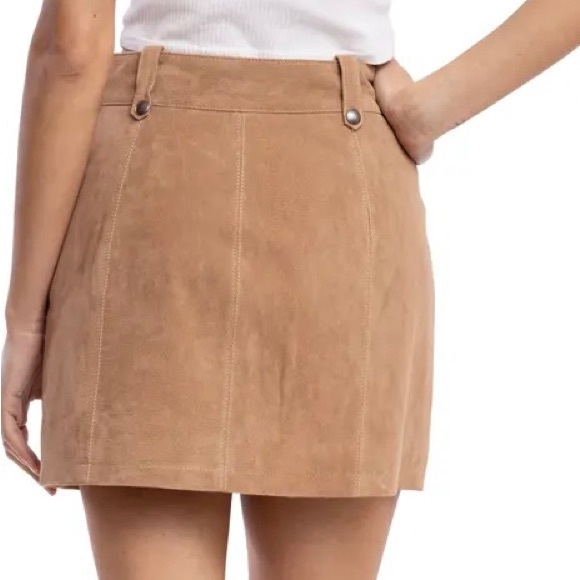 BLANKNYC Zip Suede Miniskirt - Picture 2 of 5